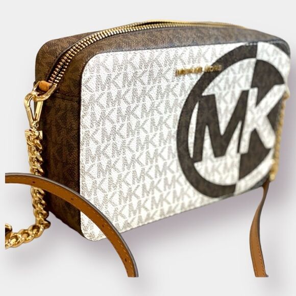 NWT Michael Kors Crossbody Bag Camera Bag Logo Print Canvas Leather Acc… - Picture 5 of 15